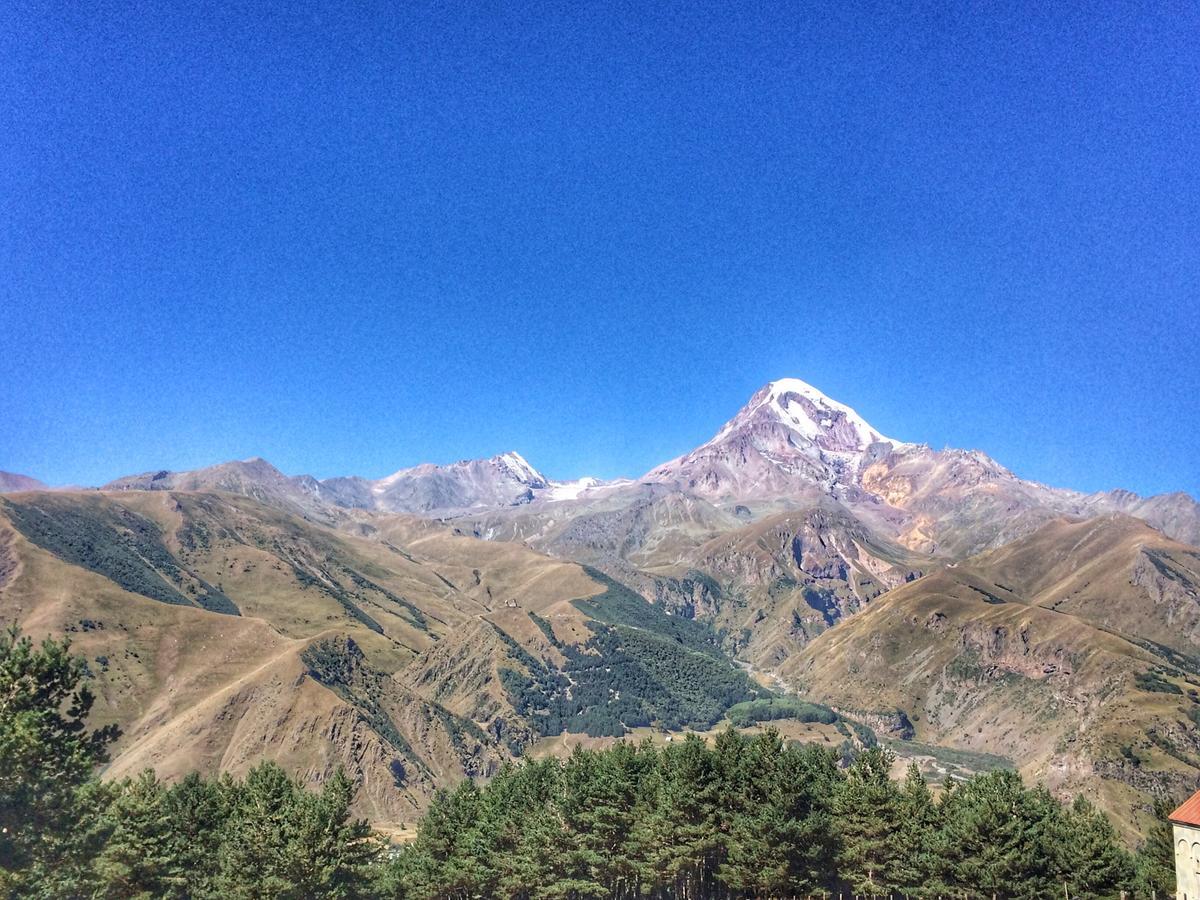 Ekaterine Guest House Kazbegi Luaran gambar