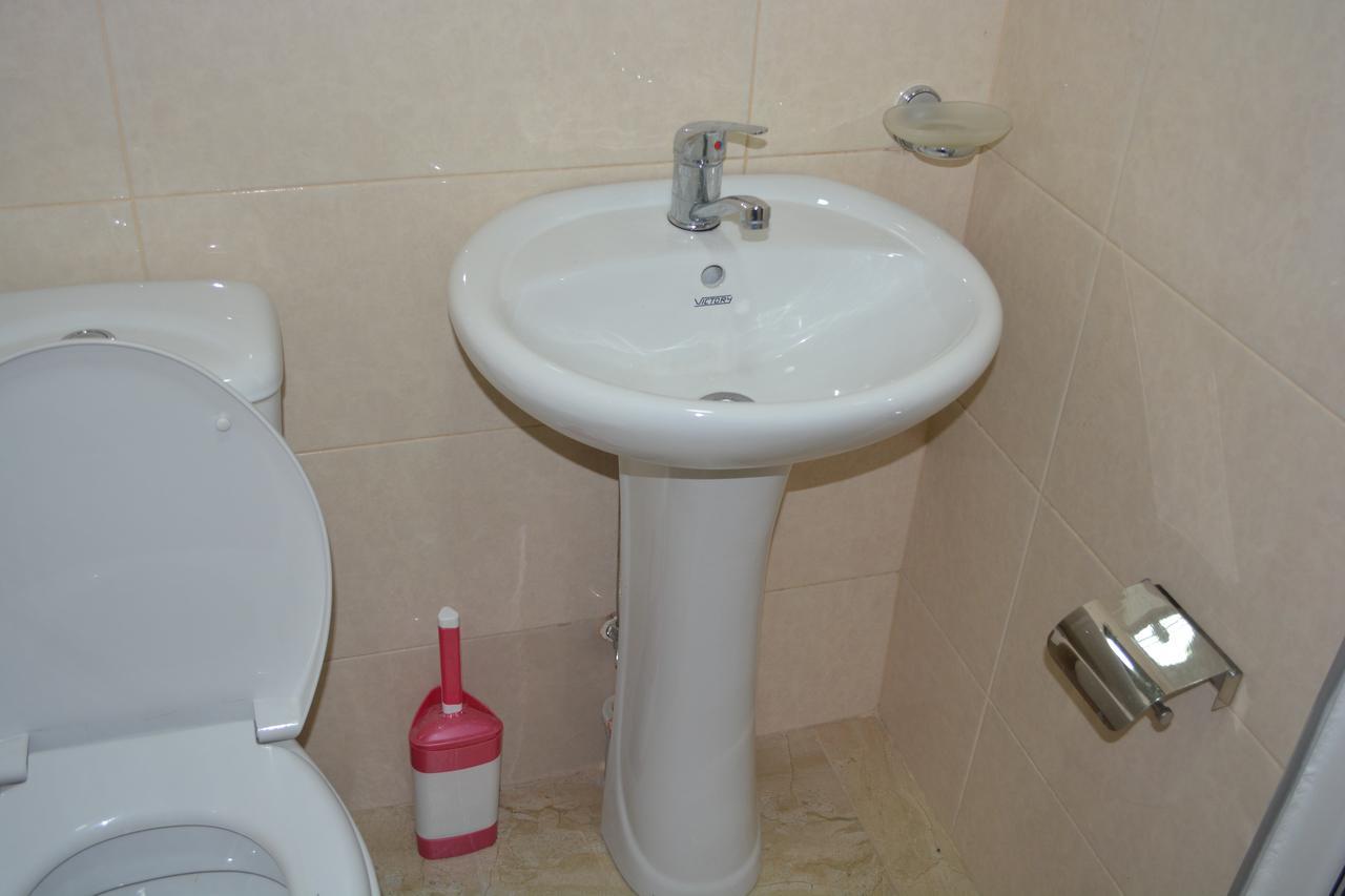 Ekaterine Guest House Kazbegi Luaran gambar