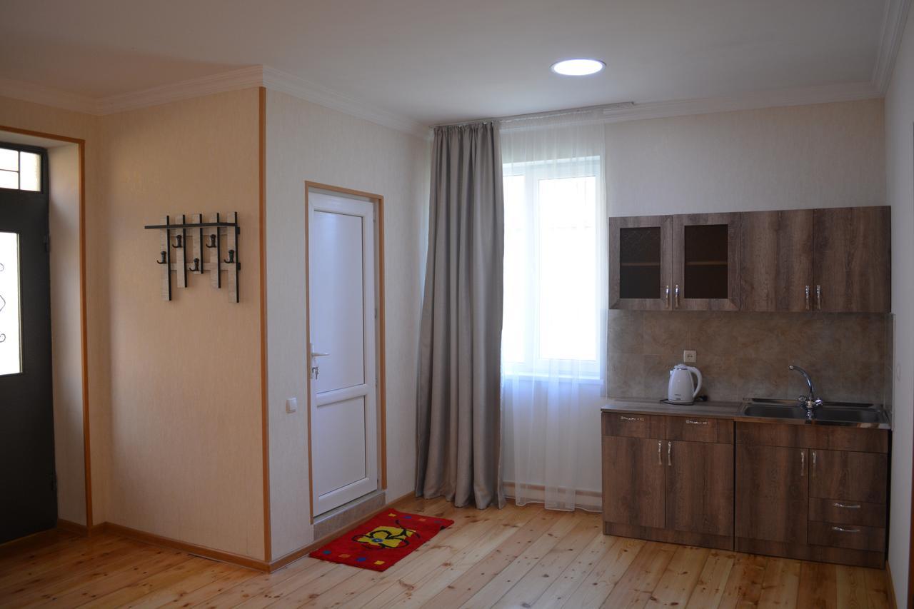 Ekaterine Guest House Kazbegi Luaran gambar